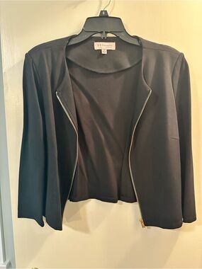 Philosophy 3/4 Sleeve Black Zip-Front Blazer Jacket